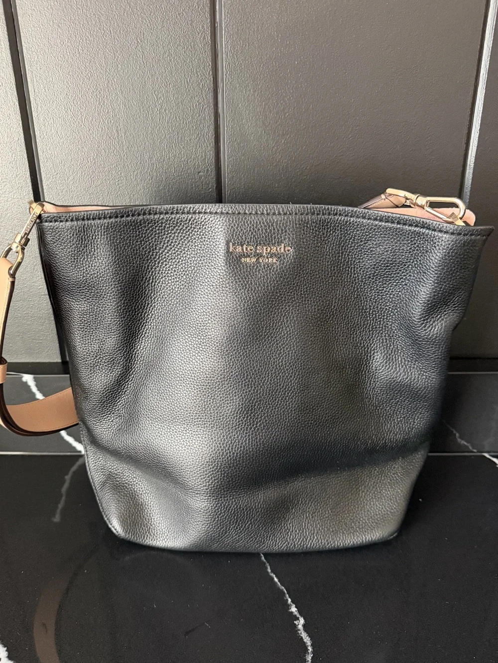 Kate Spade New York Pebbled Leather Shoulder Bag Black - Picture 1 of 10